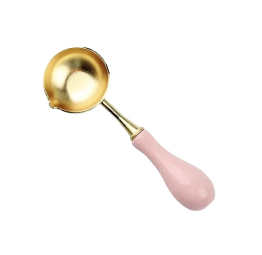 Shop our vintage wood handle sealing wax spoon, designed for effortless wax melting. A must-have tool for anyone passionate about stamp sealing.