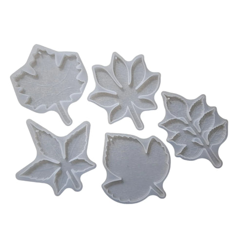 Explore our collection of leaf-shaped silicone molds designed for DIY epoxy resin coasters. Create stunning, personalized cup mats with ease and precision.